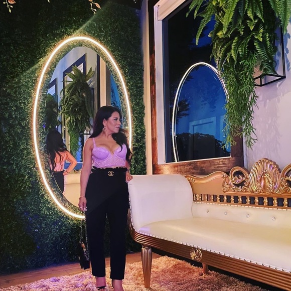 Meet your Posher, Clau - Picture 9 of 15